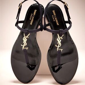 ❌SOLD❌ YSL Cassandra Sandals AUTHENTIC Like New Navy Blue